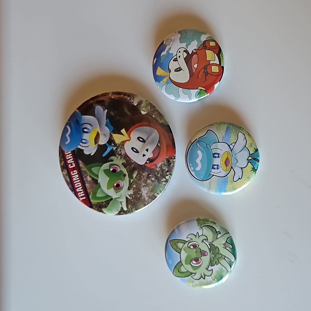 Pokémon Buttons Scarlet and Violet Starters